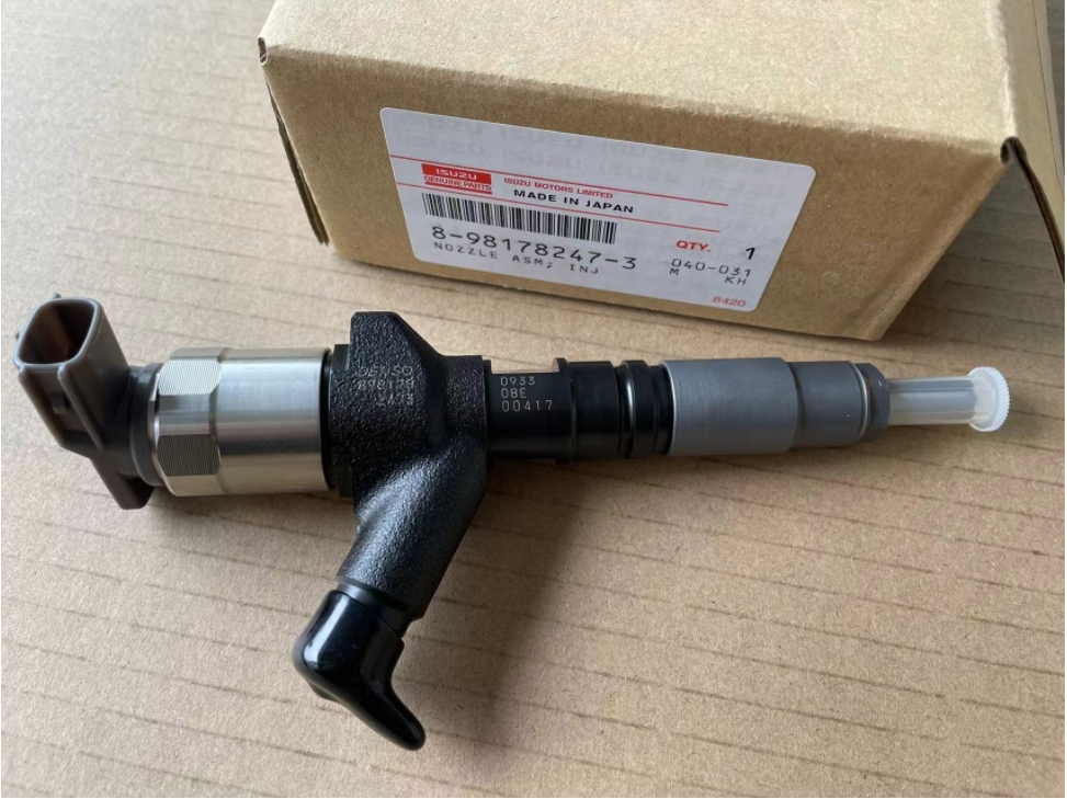 Isuzu Common Rail Diesel Fuel Injector 8-98178247-3 095000-0933 for ISUZU 4KH1 4JH1 Engine