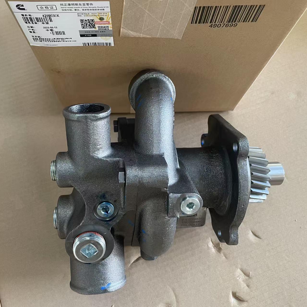 Original Cummins M11 QSM11 ISM11 Diesel Engine Part Water Pump 4299030